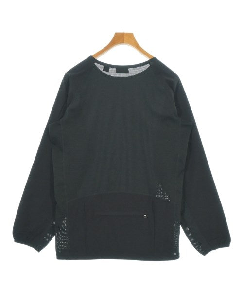 NANGA เสื้อยืด/เสื้อท็อปส์