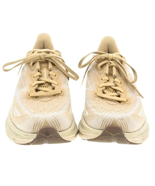 HOKA ONE ONE รองเท้าผ้าใบ