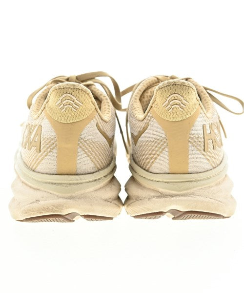 HOKA ONE ONE รองเท้าผ้าใบ