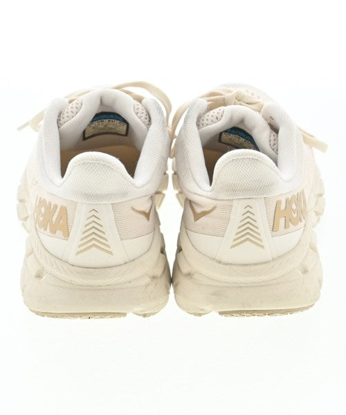 HOKA ONE ONE รองเท้าผ้าใบ