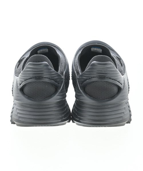 HOKA ONE ONE รองเท้าผ้าใบ