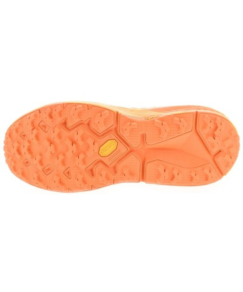 HOKA ONE ONE รองเท้าผ้าใบ