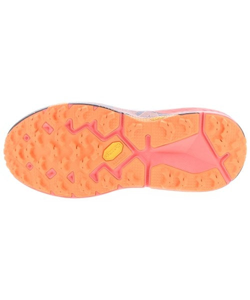 HOKA ONE ONE รองเท้าผ้าใบ