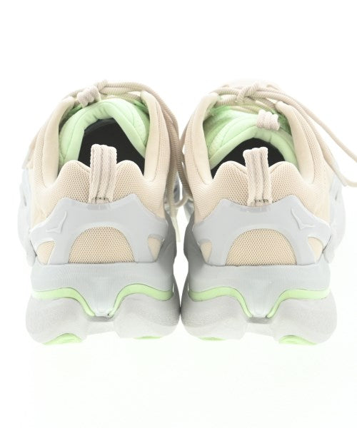 HOKA ONE ONE รองเท้าผ้าใบ