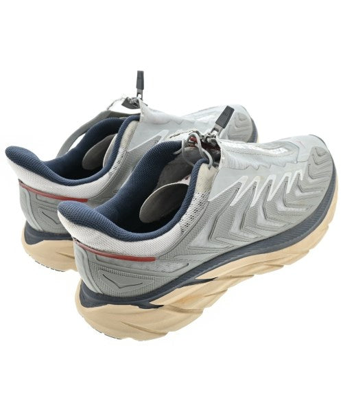HOKA ONE ONE รองเท้าผ้าใบ