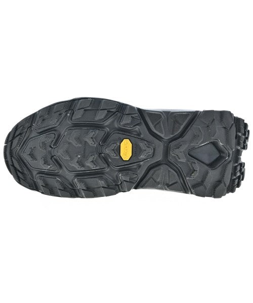 HOKA ONE ONE รองเท้าผ้าใบ