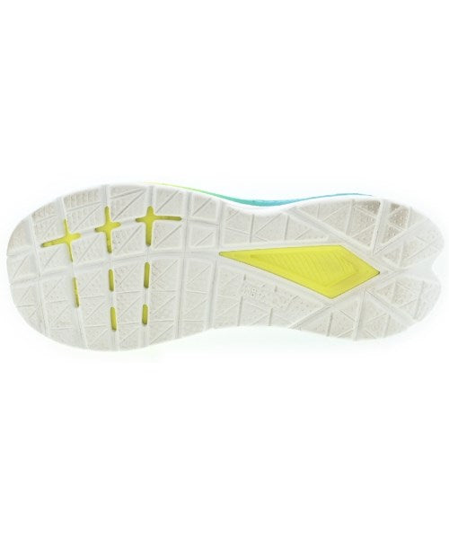 HOKA ONE ONE รองเท้าผ้าใบ