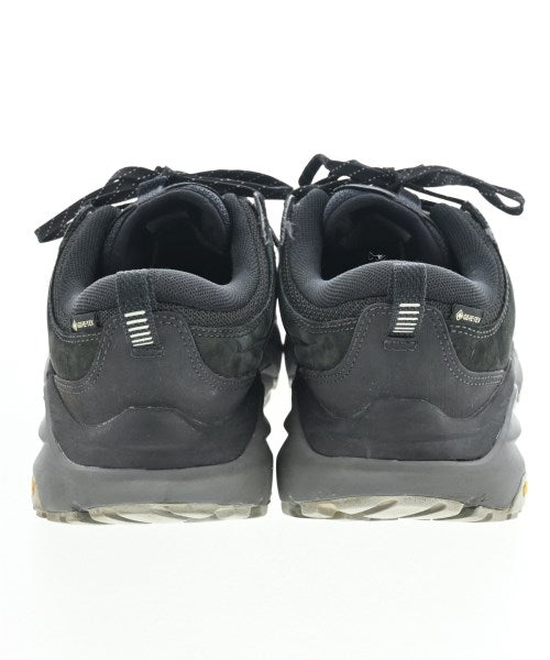 HOKA ONE ONE รองเท้าผ้าใบ