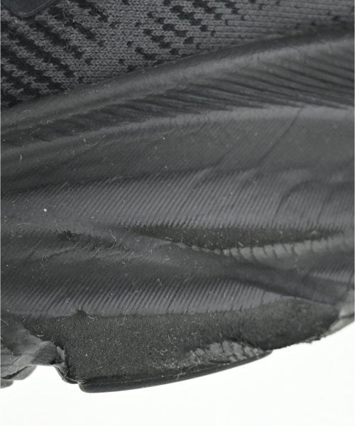 HOKA ONE ONE รองเท้าผ้าใบ