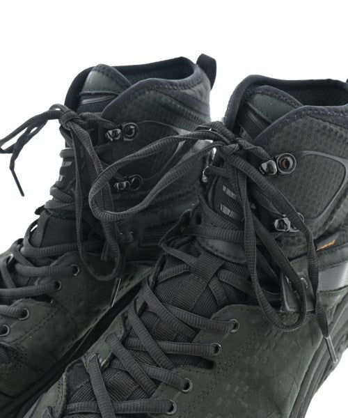 HOKA ONE ONE รองเท้าผ้าใบ