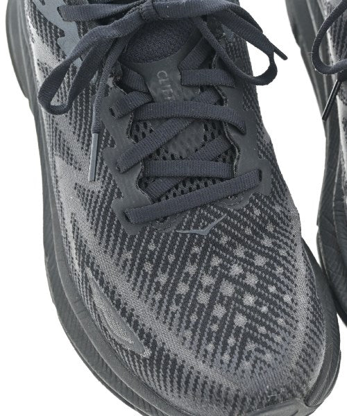 HOKA ONE ONE รองเท้าผ้าใบ