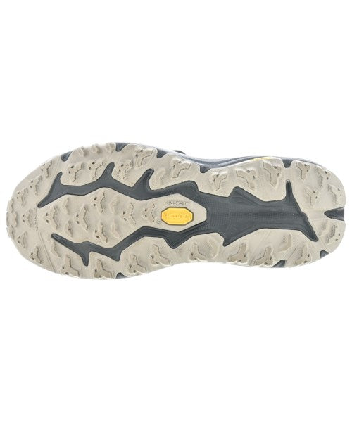 HOKA ONE ONE รองเท้าผ้าใบ