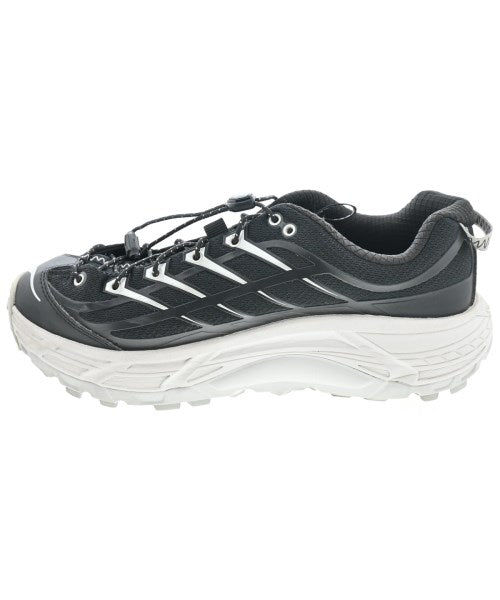 HOKA ONE ONE รองเท้าผ้าใบ