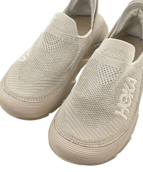 HOKA ONE ONE รองเท้าผ้าใบ