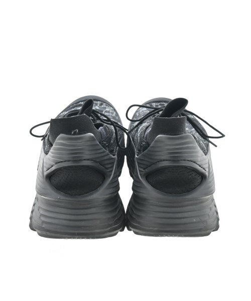 HOKA ONE ONE รองเท้าผ้าใบ