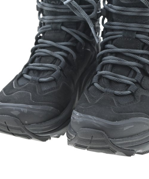 HOKA ONE ONE รองเท้าผ้าใบ