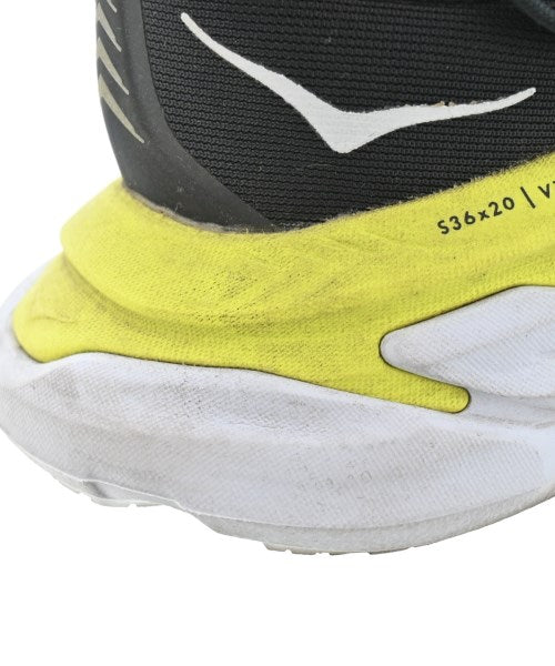 HOKA ONE ONE รองเท้าผ้าใบ