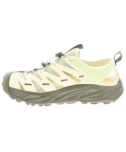 HOKA ONE ONE รองเท้าผ้าใบ