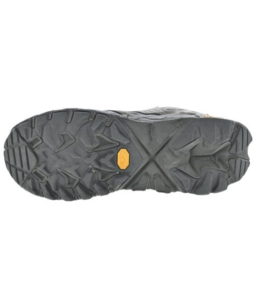 HOKA ONE ONE รองเท้าผ้าใบ