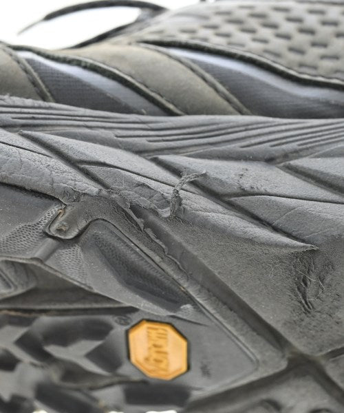 HOKA ONE ONE รองเท้าผ้าใบ