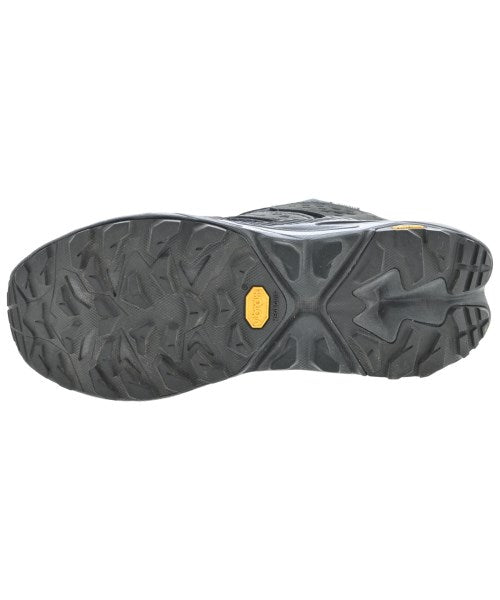 HOKA ONE ONE รองเท้าผ้าใบ