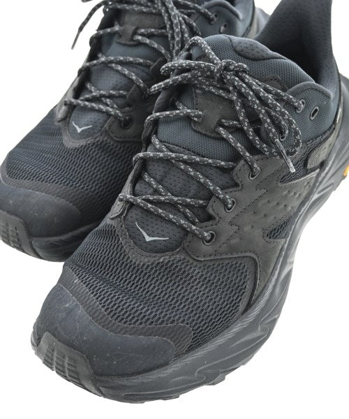 HOKA ONE ONE รองเท้าผ้าใบ