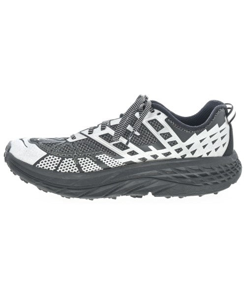 HOKA ONE ONE รองเท้าผ้าใบ