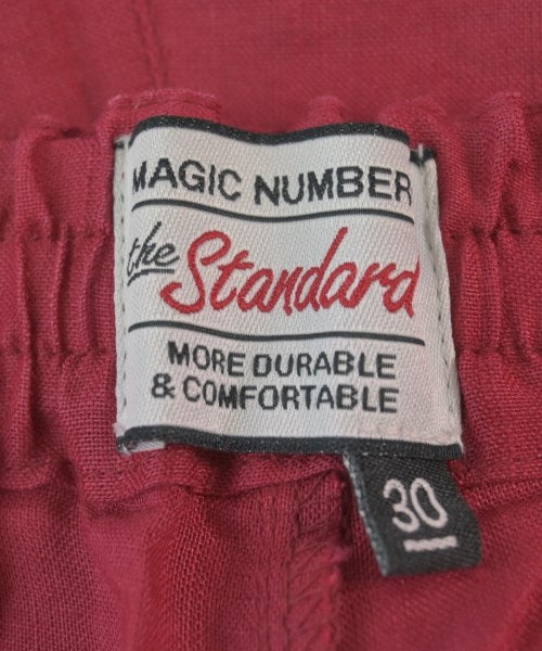 MAGIC NUMBER กางเกงขาสั้น