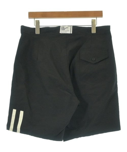 MAGIC NUMBER กางเกงขาสั้น