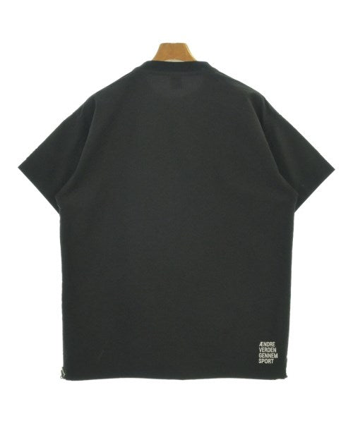 hummel เสื้อยืด/เสื้อท็อปส์
