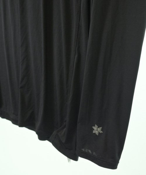 GOLDWIN เสื้อยืด/เสื้อท็อปส์