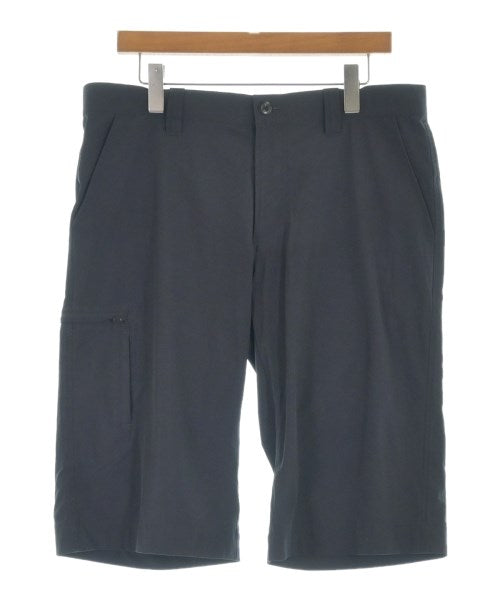 UNDER ARMOUR กางเกงขาสั้น