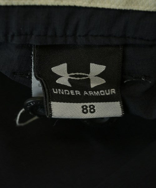 UNDER ARMOUR กางเกงขาสั้น