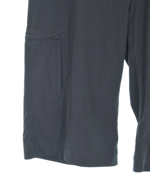 UNDER ARMOUR กางเกงขาสั้น