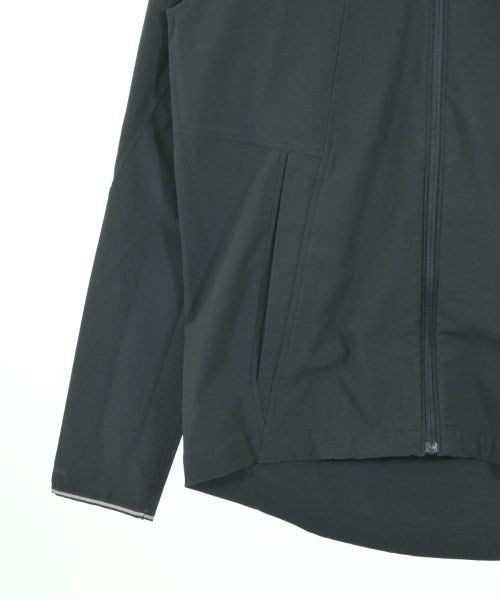 UNDER ARMOUR แจ็คเก็ตเบลาส์ อื่น