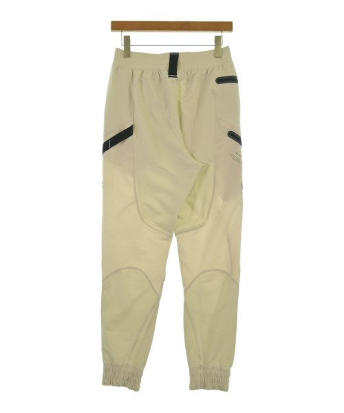 UNDER ARMOUR กางเกง อื่น