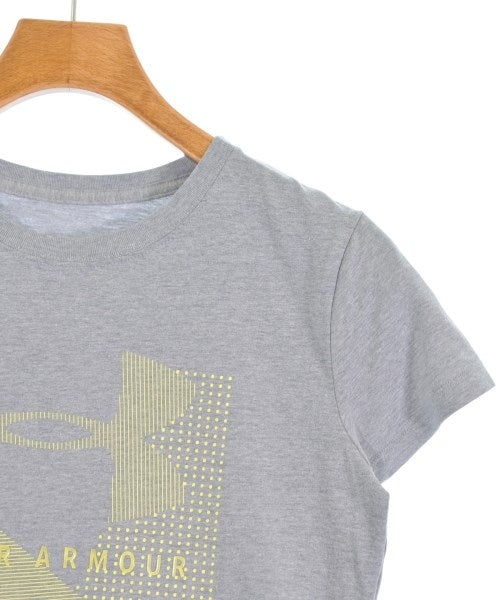 UNDER ARMOUR เสื้อยืด/เสื้อท็อปส์