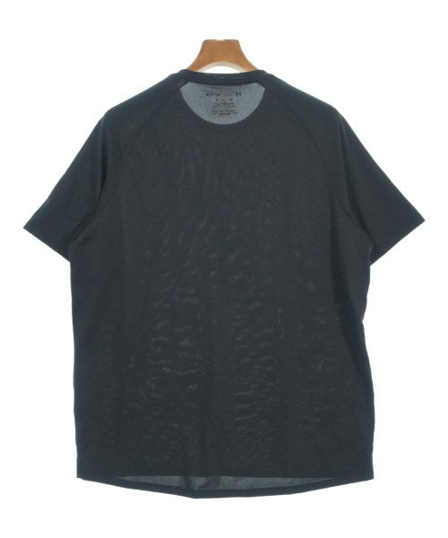 UNDER ARMOUR เสื้อยืด/เสื้อท็อปส์