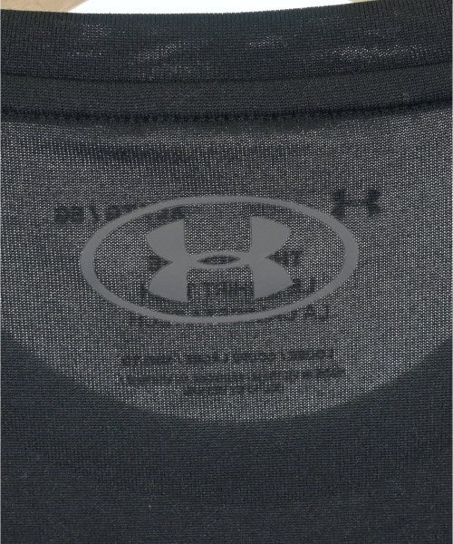 UNDER ARMOUR เสื้อยืด/เสื้อท็อปส์