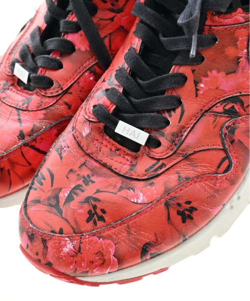 NIKE รองเท้าผ้าใบ