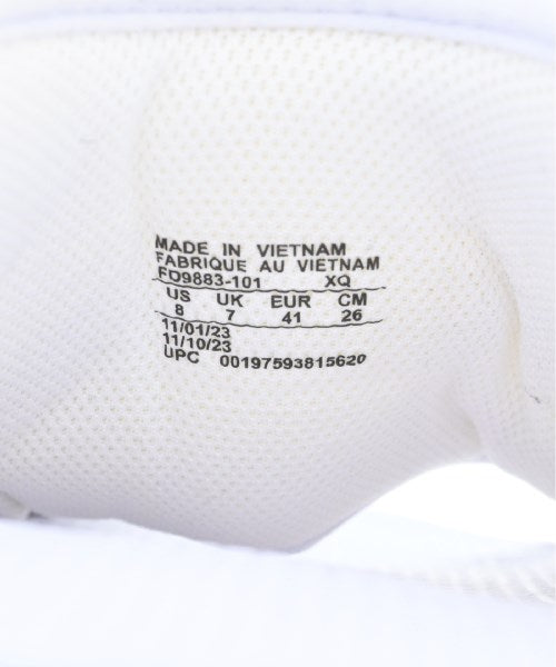 NIKE รองเท้าผ้าใบ