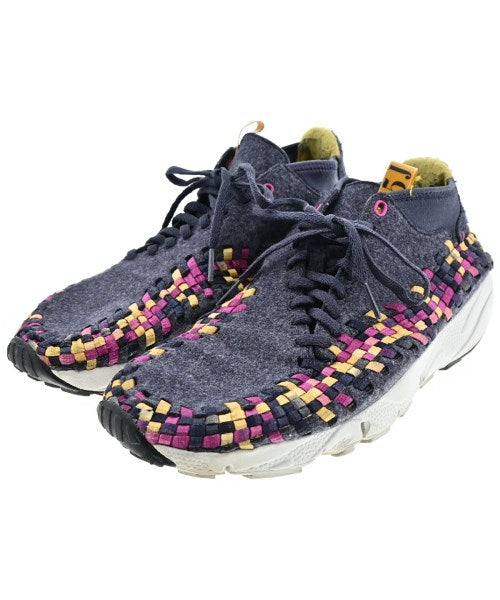 NIKE รองเท้าผ้าใบ