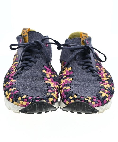 NIKE รองเท้าผ้าใบ