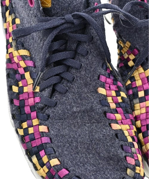 NIKE รองเท้าผ้าใบ