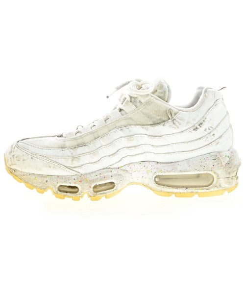 NIKE รองเท้าผ้าใบ