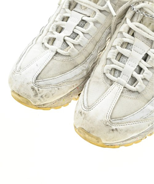 NIKE รองเท้าผ้าใบ