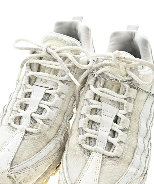 NIKE รองเท้าผ้าใบ