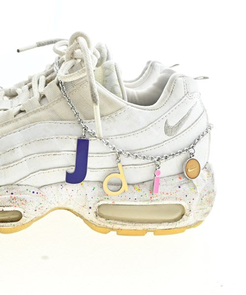 NIKE รองเท้าผ้าใบ