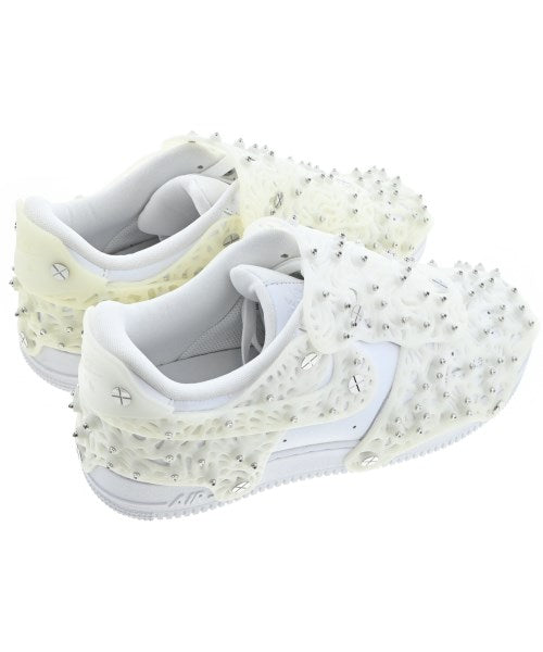 NIKE รองเท้าผ้าใบ