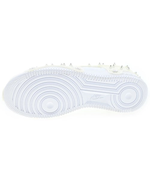 NIKE รองเท้าผ้าใบ